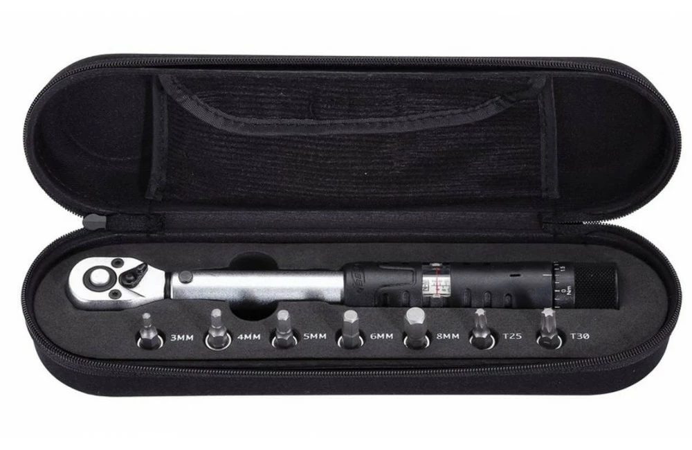 Clé Dynamométrique BBB Avec 7 Douilles 3 Clé Dynamométrique BBB Avec 7 Douilles